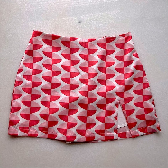 High Waisted Geometric Mini Skort - Picture 1 of 3